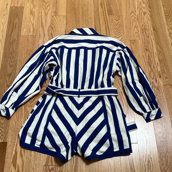 New! Farm rio Large blue combo striped long sleeve romper. - Picture 13 of 14